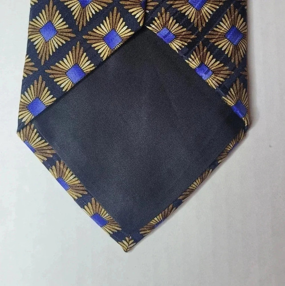 Matrix by Format Men's Necktie - Picture 5 of 6